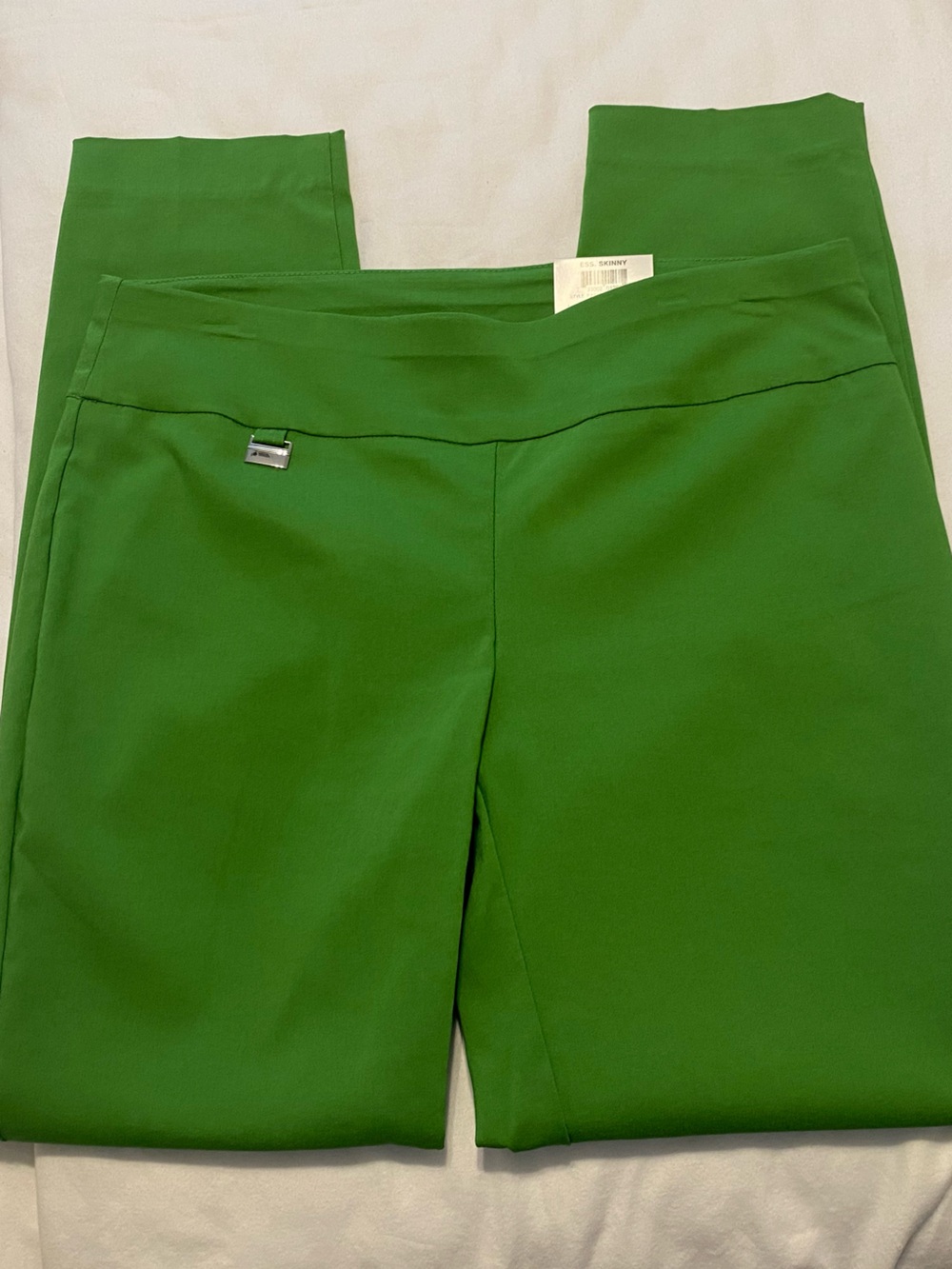 NEW Alfani Petite Palm Leaf Green Skinny Tummy Control Pants Size 8P - Picture 9 of 9